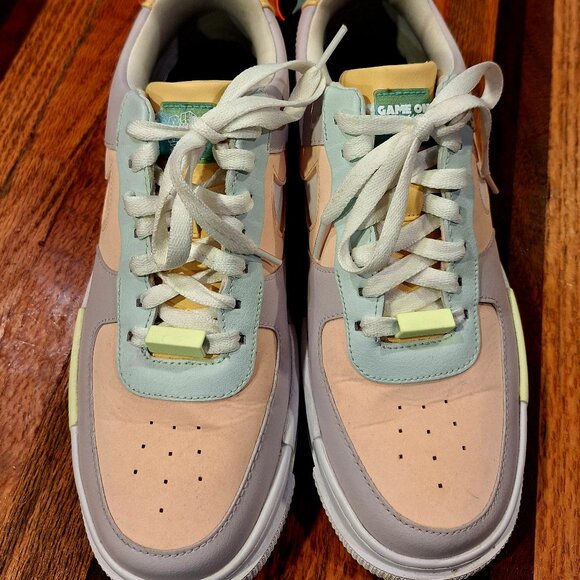 Nike Air Force 1 have a good game - Picture 1 of 5